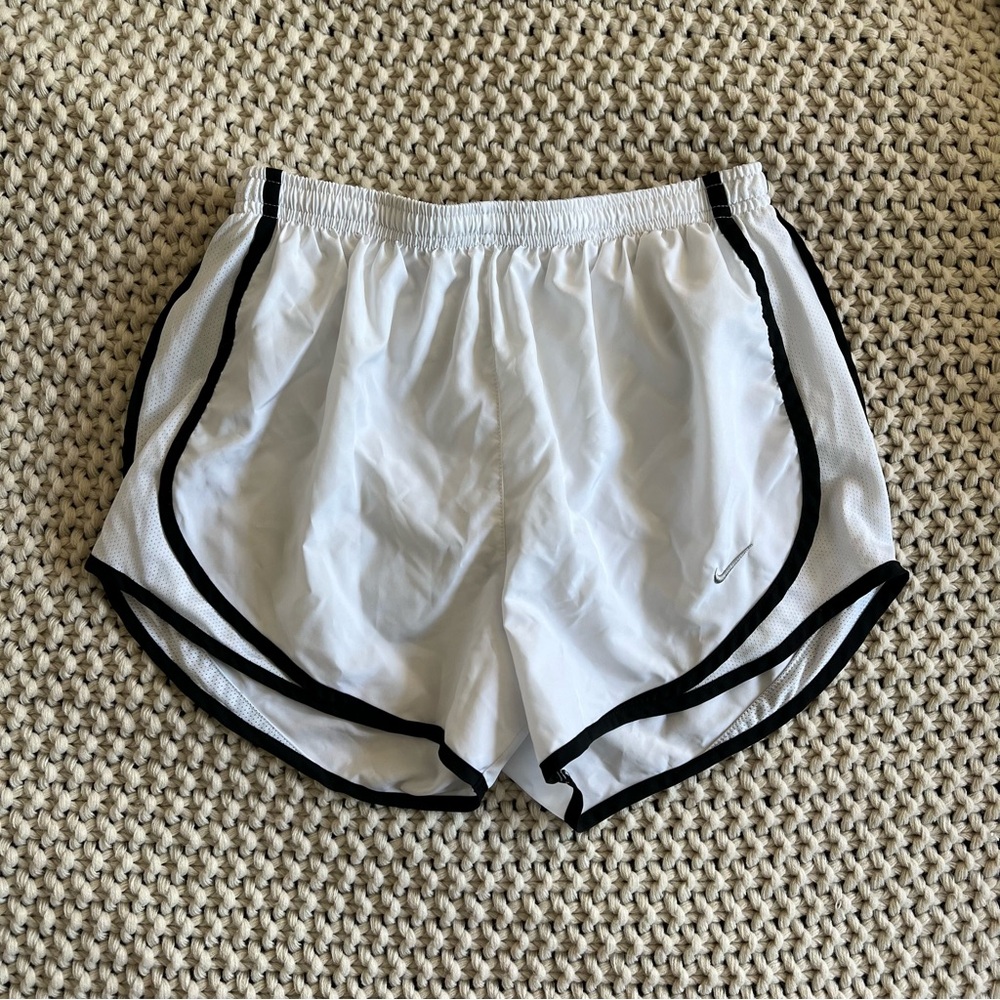 Nike Women’s Tempo Running Shorts